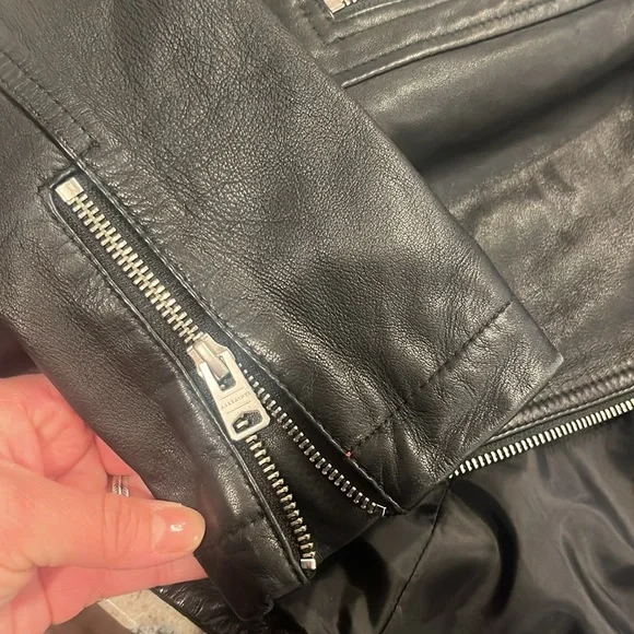 Allsaints cargo women’s Leather jacket Size 4 New No tags - Picture 4 of 6